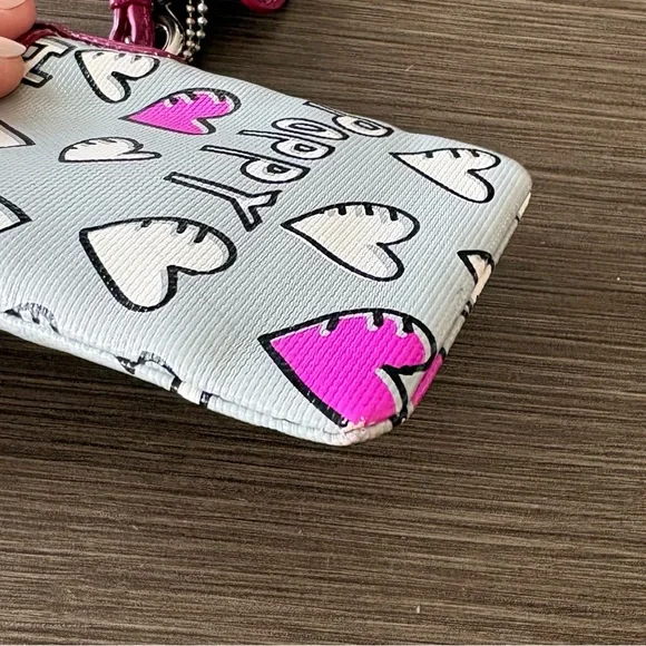 Coach Poppy Hearts Vertical Phone Wristlet Pink Gray 2011 - Picture 11 of 14